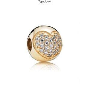 Pandora Gold Love of My Life Clip